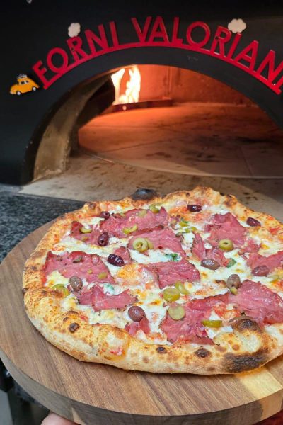 פיצה פפרוני בפיצה די קלאס ליד מעלות תרשיחא